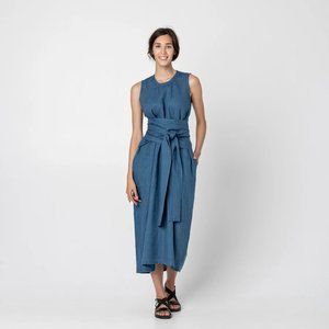 Sleeveless linen dress, Linen dress with pockets, Hourglass shape linen dress